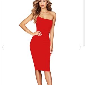Nookie Lust One Shoulder Midi in Red
